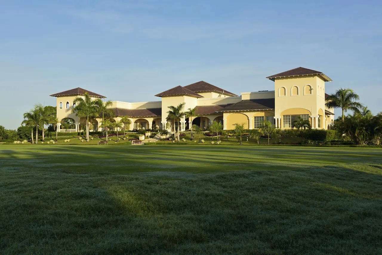 Iberostar Waves Punta Cana Resort