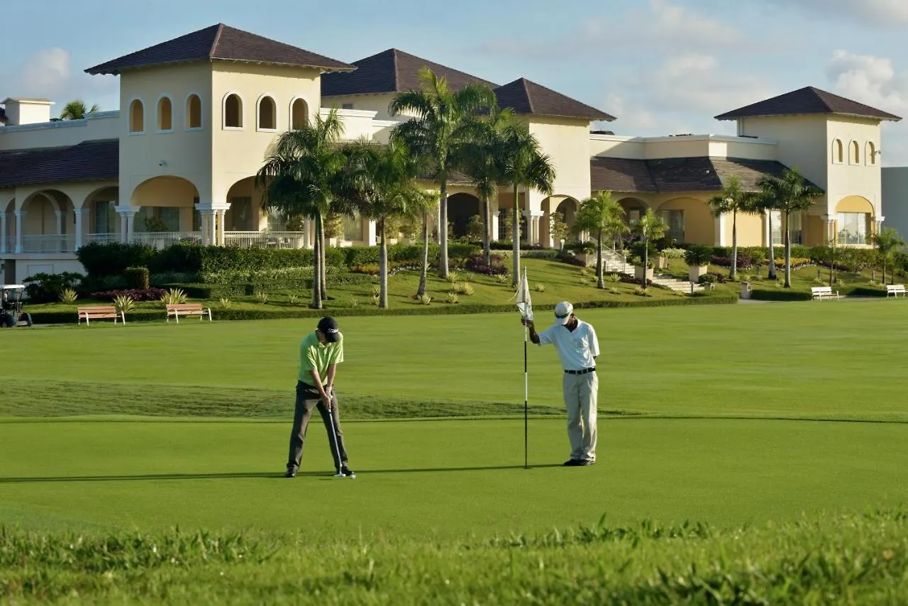Üdülőközpont Iberostar Waves Punta Cana