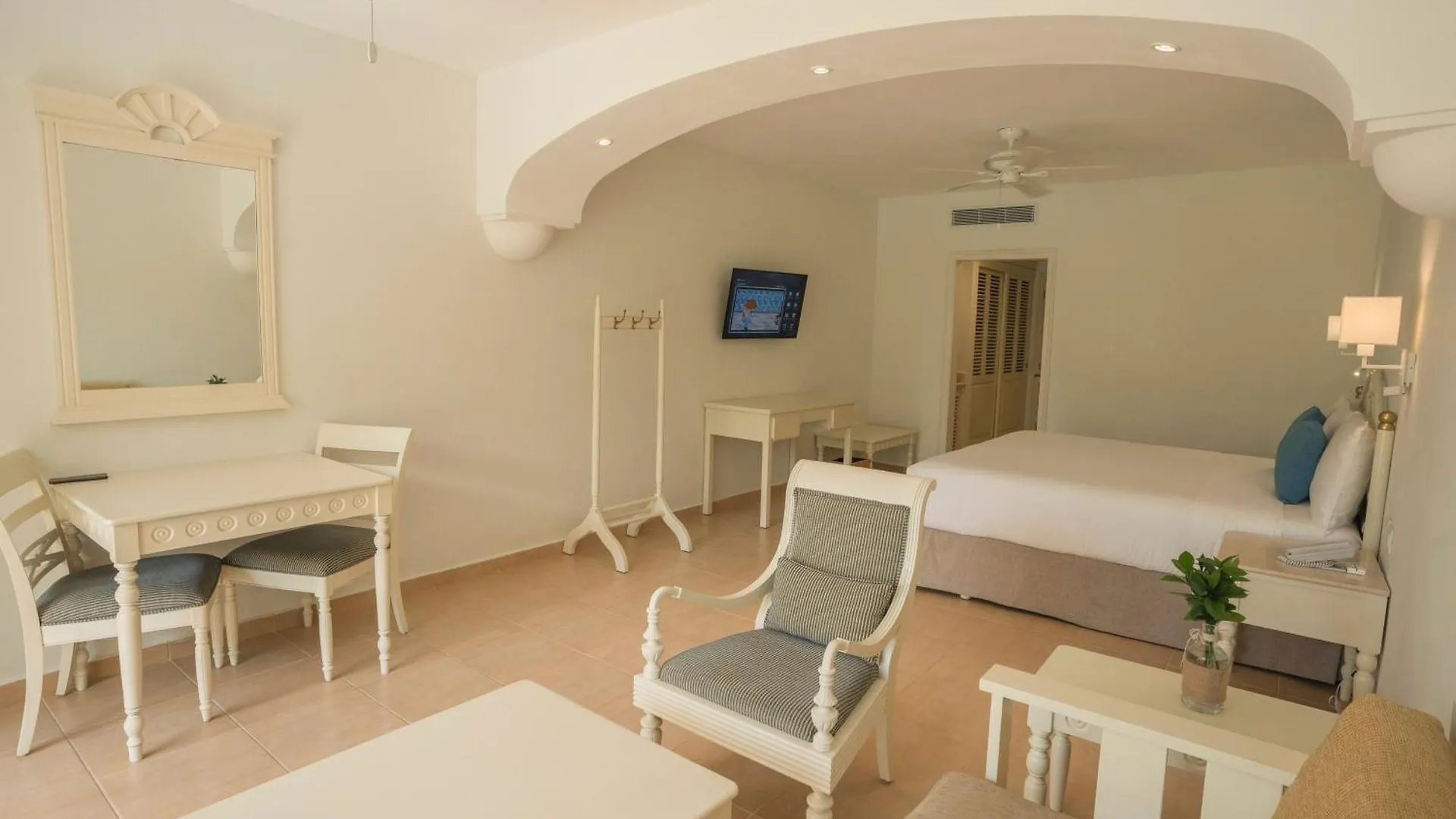 Iberostar Waves Punta Cana 5*,  Dominican Republic