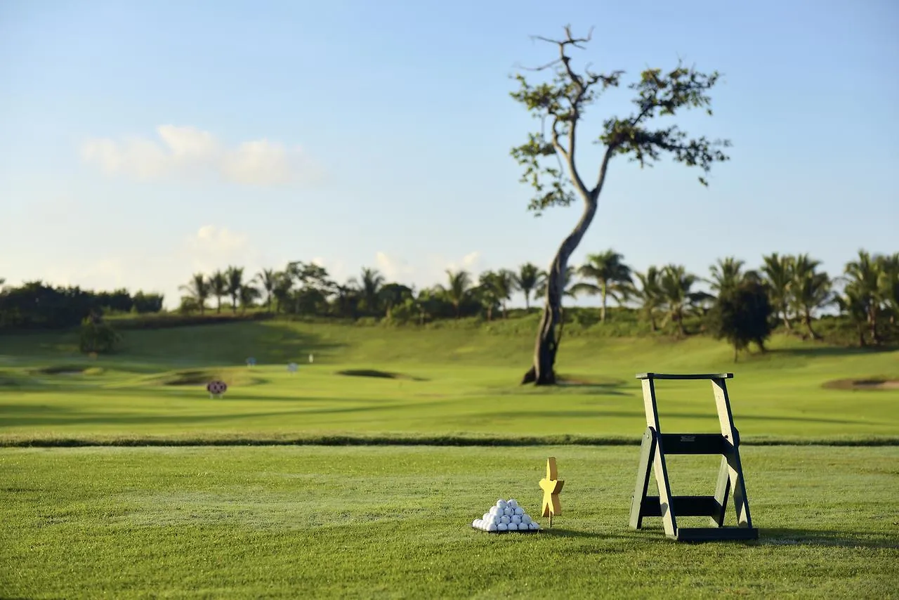 Resort Iberostar Waves Punta Cana Hotel